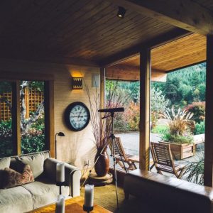 Sofa vải caramel hiện đại